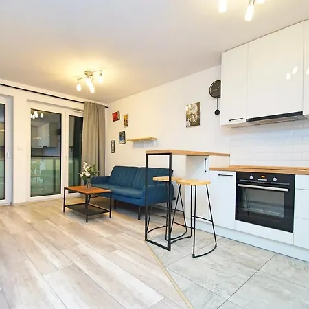 Katowice, 3 Stawy - Pulaskiego, Free Parking Apartment