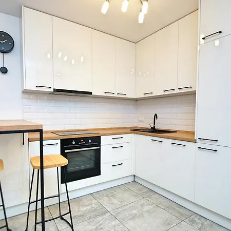 Katowice, 3 Stawy - Pulaskiego, Free Parking