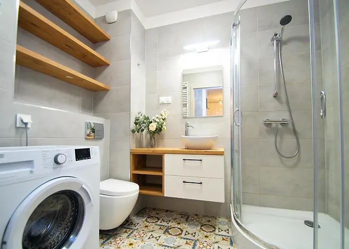 Katowice, 3 Stawy - Pulaskiego, Free Parking Apartment